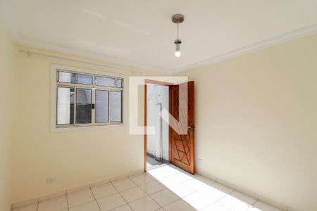 Sala de casa para alugar com 2 quartos, 75m² em Sítio do Morro, São Paulo