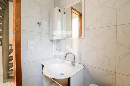 Lavabo da Sala de casa para alugar com 2 quartos, 75m² em Sítio do Morro, São Paulo