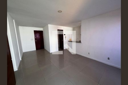 Sala de apartamento para alugar com 2 quartos, 85m² em Recreio dos Bandeirantes, Rio de Janeiro