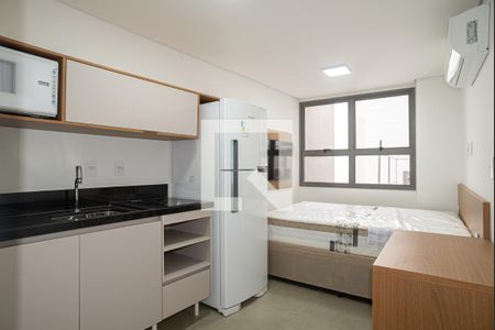 Sala/Quarto de kitnet/studio para alugar com 1 quarto, 26m² em Consolação, São Paulo