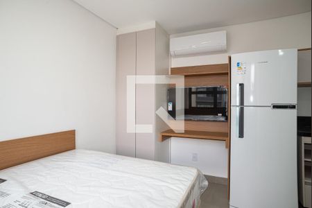 Sala/Quarto de kitnet/studio para alugar com 1 quarto, 26m² em Consolação, São Paulo