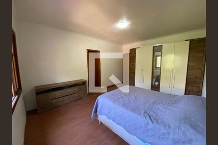 Casa à venda com 4 quartos, 361m² em Tristeza, Porto Alegre