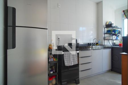 Cozinha de apartamento à venda com 2 quartos, 54m² em Jardim Carvalho, Porto Alegre
