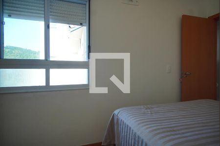 Suíte de apartamento à venda com 2 quartos, 54m² em Jardim Carvalho, Porto Alegre