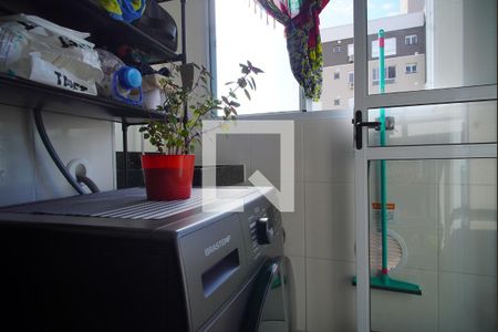 Cozinha e Área de Serviço de apartamento à venda com 2 quartos, 54m² em Jardim Carvalho, Porto Alegre
