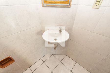 Banheiro de apartamento à venda com 1 quarto, 48m² em Liberdade, São Paulo