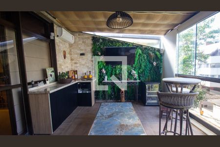 Varanda de apartamento à venda com 5 quartos, 380m² em Recreio dos Bandeirantes, Rio de Janeiro