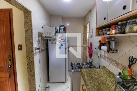 Cozinha de apartamento à venda com 2 quartos, 60m² em Cubango, Niterói