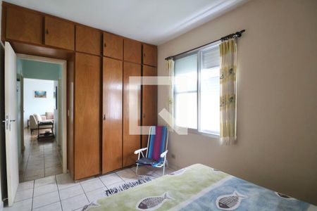 Quarto de apartamento para alugar com 2 quartos, 107m² em Jardim Vitoria, Guarujá