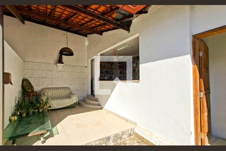 Quintal de casa à venda com 3 quartos, 560m² em Concórdia, Belo Horizonte