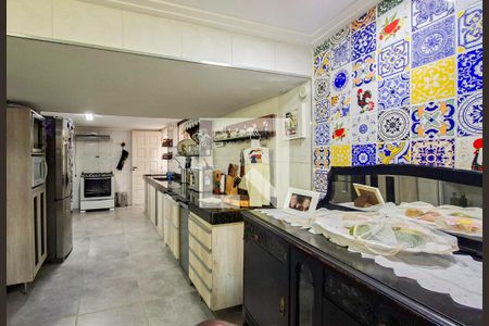 Cozinha de casa à venda com 3 quartos, 560m² em Concórdia, Belo Horizonte