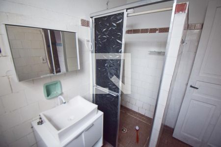 Banheiro de casa à venda com 2 quartos, 160m² em Vila Carrão, São Paulo