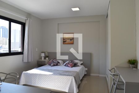 Stúdio de kitnet/studio para alugar com 1 quarto, 22m² em Centro, Curitiba