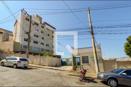 Fachada de apartamento para alugar com 2 quartos, 50m² em Camargos, Belo Horizonte