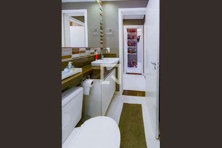Banheiro de apartamento para alugar com 2 quartos, 50m² em Camargos, Belo Horizonte