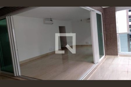 Apartamento à venda com 4 quartos, 218m² em Vila Regente Feijó, São Paulo