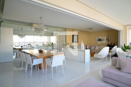 Sala de apartamento à venda com 3 quartos, 280m² em Aclimação, São Paulo