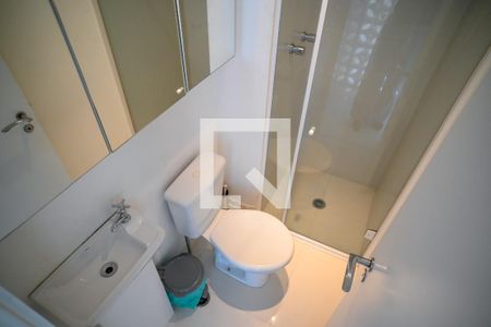 Banheiro de Serviço de apartamento à venda com 3 quartos, 280m² em Aclimação, São Paulo