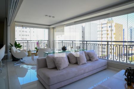 Varanda Integrada de apartamento à venda com 3 quartos, 280m² em Aclimação, São Paulo