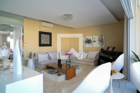 Sala de apartamento à venda com 3 quartos, 280m² em Aclimação, São Paulo