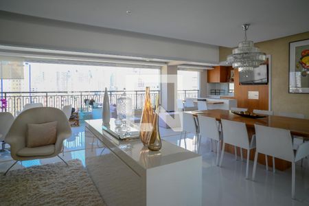 Sala de apartamento à venda com 3 quartos, 280m² em Aclimação, São Paulo