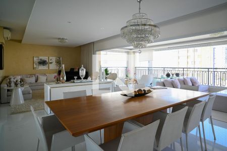 Sala de apartamento à venda com 3 quartos, 280m² em Aclimação, São Paulo