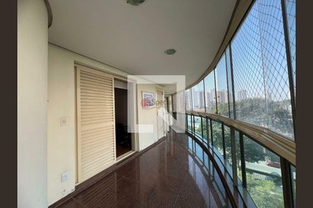 Apartamento à venda com 3 quartos, 258m² em Tatuapé, São Paulo
