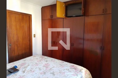 Casa à venda com 3 quartos, 170m² em Vila Gomes, São Paulo