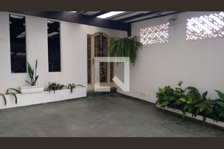Garagem de casa à venda com 3 quartos, 195m² em Jaguaré, São Paulo