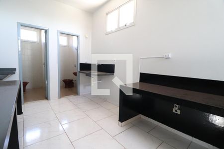 Cozinha de apartamento para alugar com 2 quartos, 230m² em Centro, Uberlândia