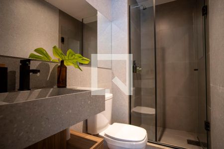 Banheiro Social de apartamento à venda com 2 quartos, 56m² em São Sebastião, Porto Alegre