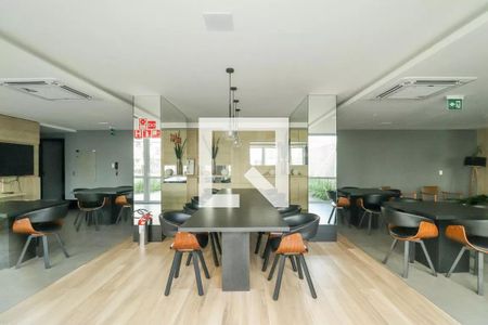 Área comum de apartamento à venda com 2 quartos, 56m² em São Sebastião, Porto Alegre
