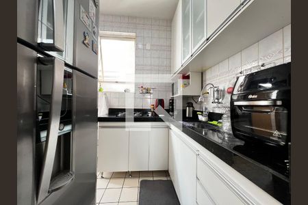 Apartamento à venda com 3 quartos, 64m² em Santa Branca, Belo Horizonte