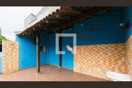Casa à venda com 2 quartos, 180m² em Vila Carrão, São Paulo