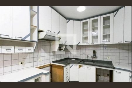 Casa à venda com 2 quartos, 180m² em Vila Carrão, São Paulo