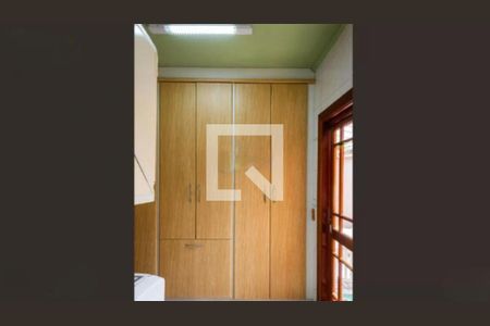 Casa à venda com 3 quartos, 280m² em Vila Carrão, São Paulo