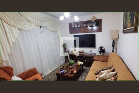 Casa à venda com 3 quartos, 100m² em Vila Carrão, São Paulo