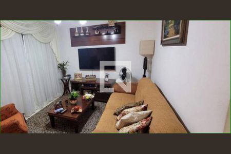 Casa à venda com 3 quartos, 100m² em Vila Carrão, São Paulo