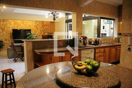 Casa à venda com 5 quartos, 400m² em Mooca, São Paulo