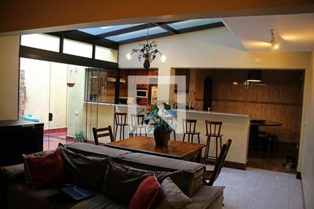 Casa à venda com 5 quartos, 400m² em Mooca, São Paulo