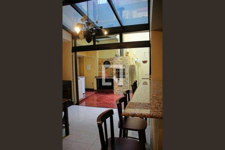 Casa à venda com 5 quartos, 400m² em Mooca, São Paulo