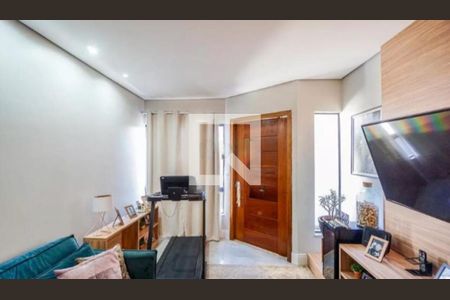 Casa à venda com 3 quartos, 115m² em Vila Carrão, São Paulo