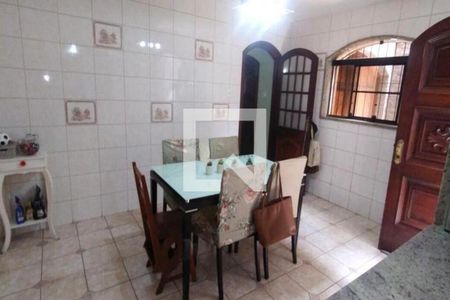 Casa à venda com 3 quartos, 177m² em Vila Moreira, São Paulo