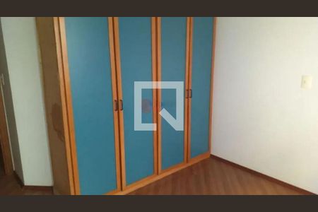 Casa à venda com 3 quartos, 240m² em Vila Regente Feijó, São Paulo