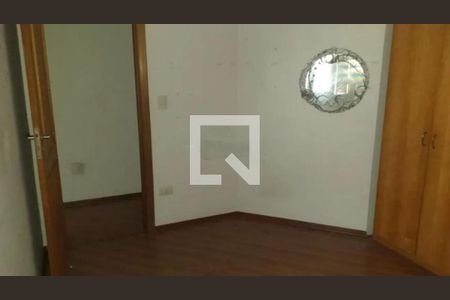 Casa à venda com 3 quartos, 240m² em Vila Regente Feijó, São Paulo