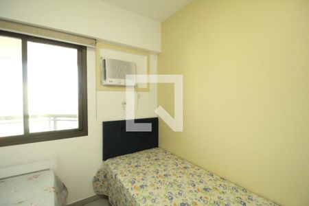 Quarto 1 de apartamento para alugar com 3 quartos, 87m² em Jacarepaguá, Rio de Janeiro
