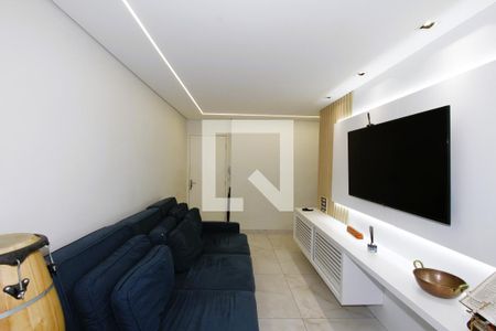Sala de apartamento à venda com 1 quarto, 60m² em Vila Amaral, Belo Horizonte