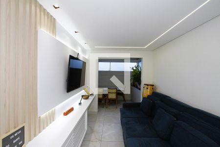 Sala de apartamento à venda com 1 quarto, 60m² em Vila Amaral, Belo Horizonte