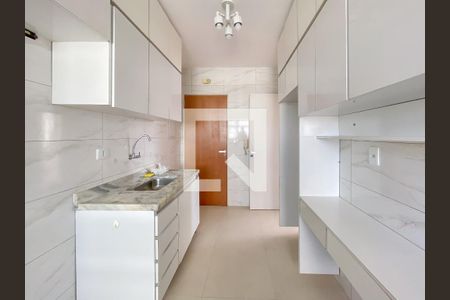 Cozinha de apartamento para alugar com 3 quartos, 84m² em Butantã, São Paulo