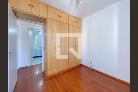 Quarto de apartamento para alugar com 3 quartos, 84m² em Butantã, São Paulo